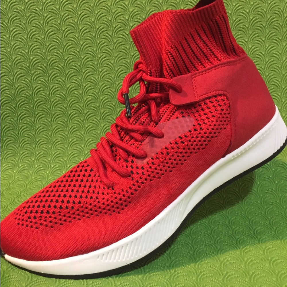 Zara men’s high top  shoes size 41 red